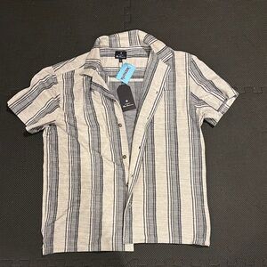 TJ max Men's Striped Short Sleeve Shirt